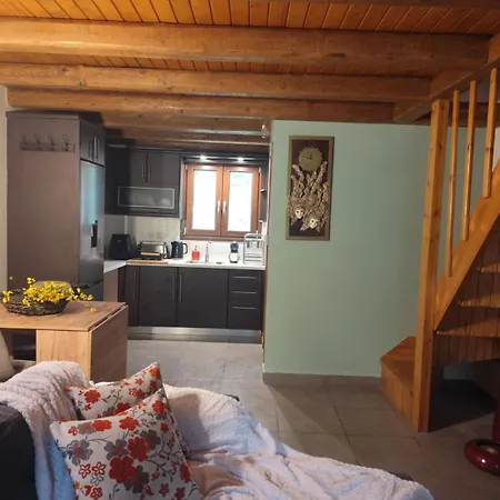Chalet Elatolithos